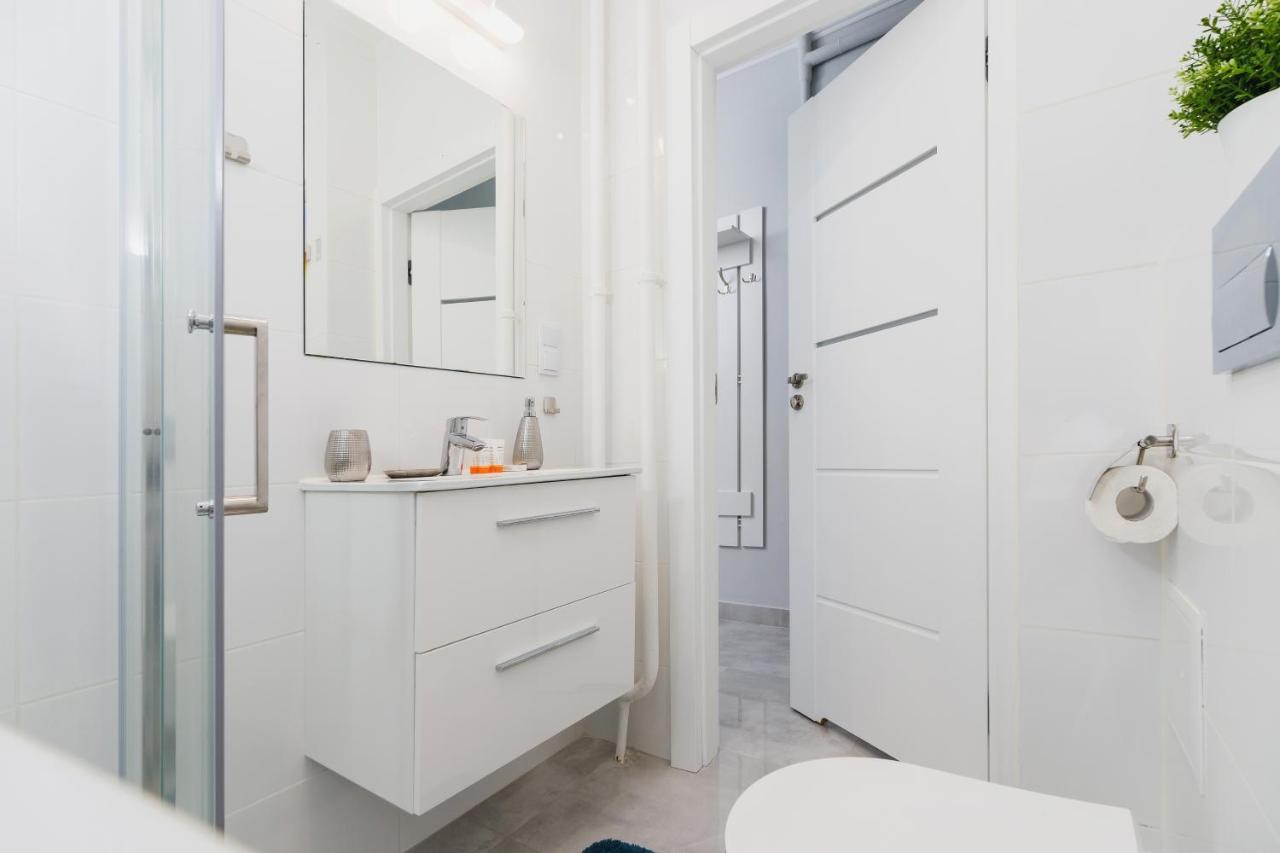 Smoluchowskiego Cracow By Renters Appartement *